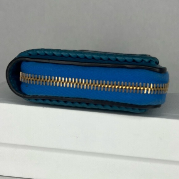 💙Gucci Blue Leather Braided Bamboo Long Wallet w/ Zipper Charm 💙 - Picture 6 of 8